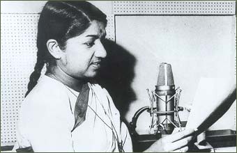 Lata Mangeshkar in recording session